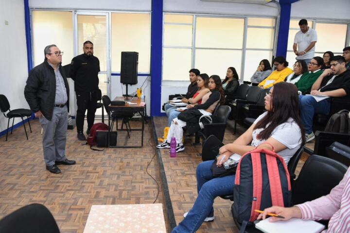 Recorre el rector Oswaldo Chacón Rojas las instalaciones de Ciudad Universitaria