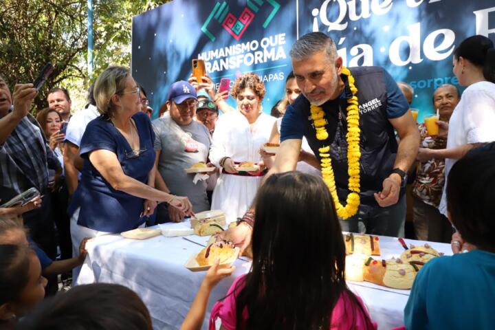 Con gran éxito se dio ¡Qué viva el día de Reyes" en Tuxtla