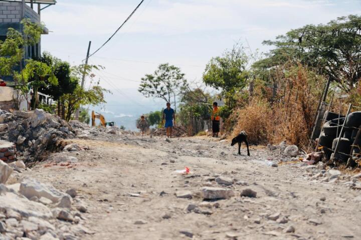 Autorizan pavimentación de calles integrales en 17 colonias de Tuxtla Gutiérrez