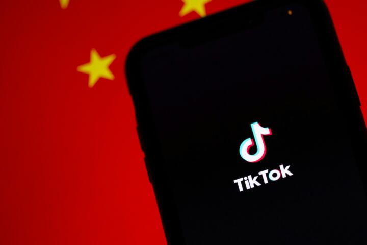 Microsoft y otros gigantes buscan salvar a TikTok en EE. UU.