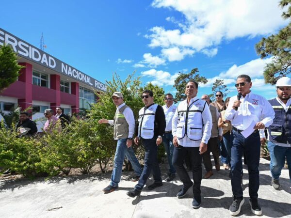 En Comitán, Eduardo Ramírez reafirma compromiso de fortalecer la educación superior