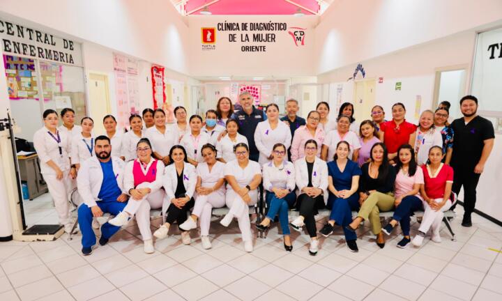 Invita Angel Torres a campaña en Clínicas de la Mujer en Tuxtla