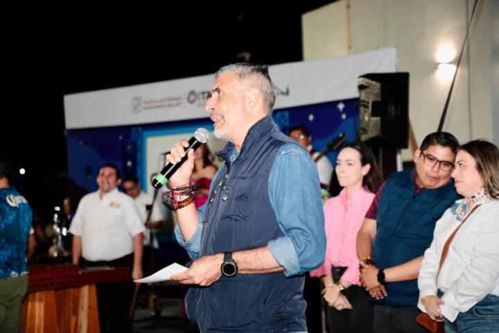 Espectacular el evento ¡Que viva el Cine Marimba!, en Tuxtla