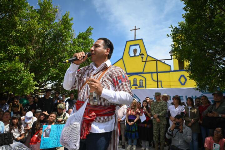 Eduardo Ramírez y el pueblo de Pantelhó se comprometen por la construcción de la paz duradera