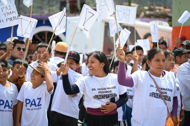 Eduardo Ramírez y el pueblo de Pantelhó se comprometen por la construcción de la paz duradera