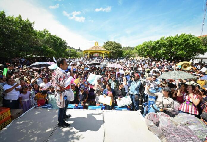 Eduardo Ramírez y el pueblo de Pantelhó se comprometen por la construcción de la paz duradera