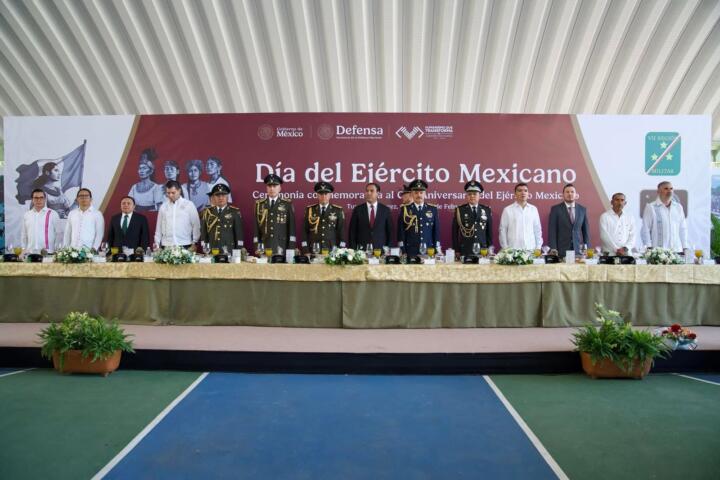 Asiste Eduardo Ramírez a la Ceremonia Conmemorativa al 112 Aniversario del Ejército Mexicano