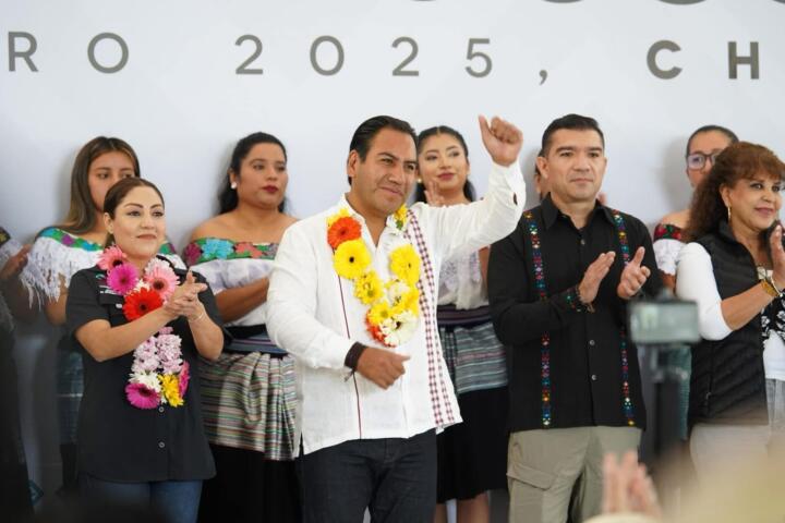 En Chilón, Eduardo Ramírez constata respaldo popular al proyecto "La autopista es nuestra, la ruta de las Culturas Mayas”