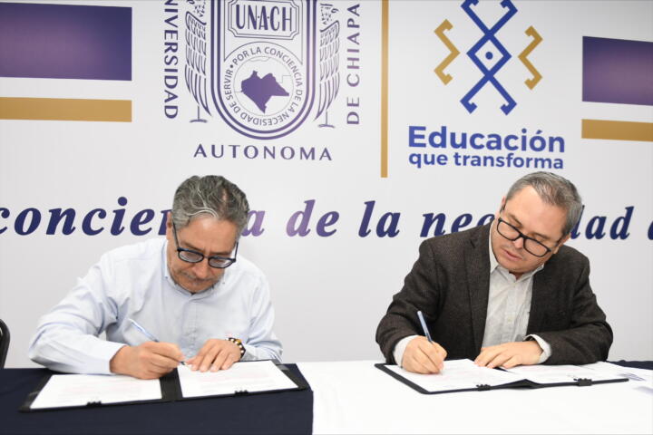 Suscriben convenio de colaboración UNACH y el Archivo General del Estado