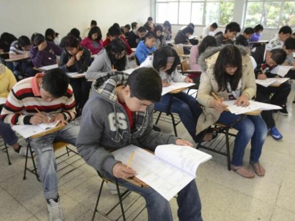 Ingreso garantizado a bachillerato público: estos son los nuevos requisitos