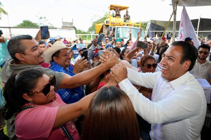 Refrenda Eduardo Ramírez compromiso con el desarrollo de la región Norte