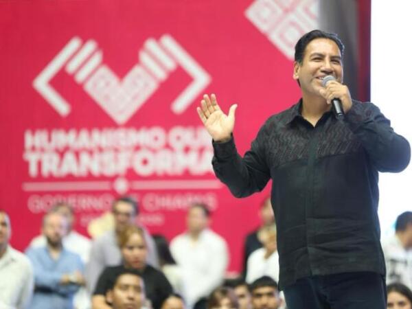 Eduardo Ramírez fortalece la educación con impulso a la conectividad y becas
