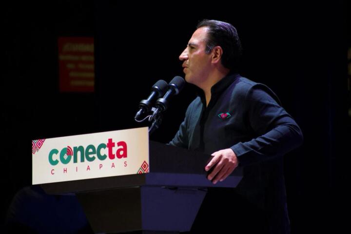 Eduardo Ramírez fortalece a la Unicach con obras y mayor conectividad para estudiantes