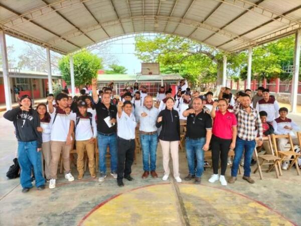 CECyT 31 La Independencia e Icheja impulsan jornada de alfabetización