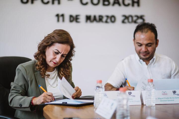 Cobach y UPChiapas signan convenio de colaboración