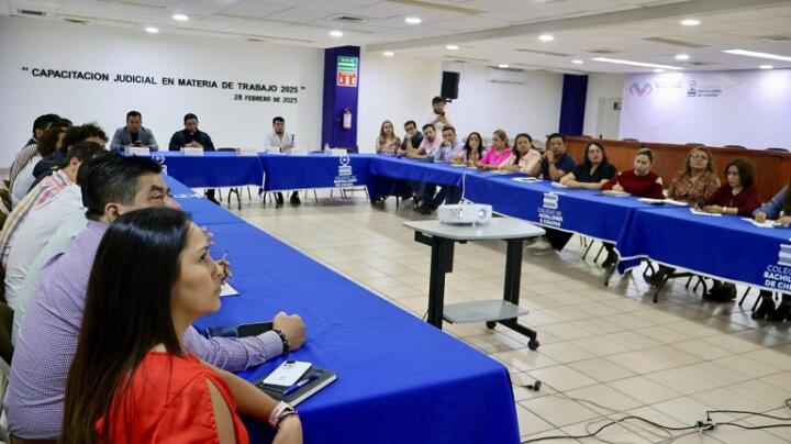 Capacitan a personal del Cobach en materia de derecho laboral
