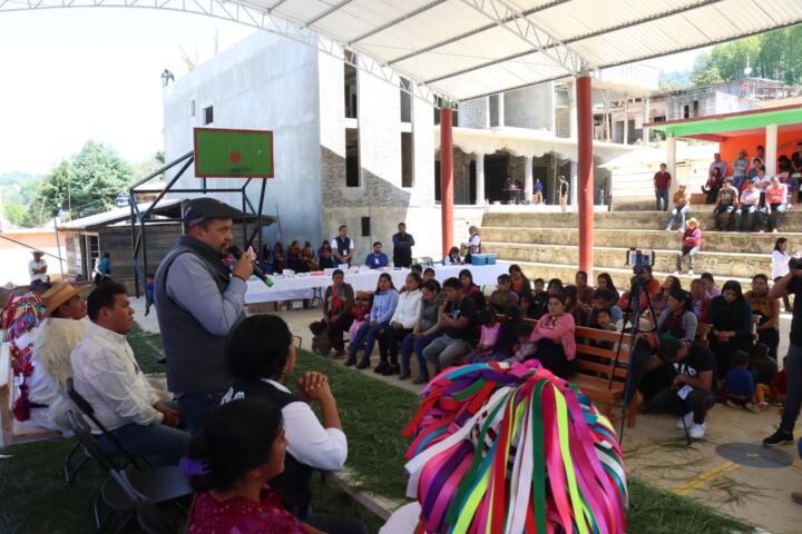 Gobierno de la Nueva Era cumple compromiso con la Asamblea del Pueblo de Aldama
