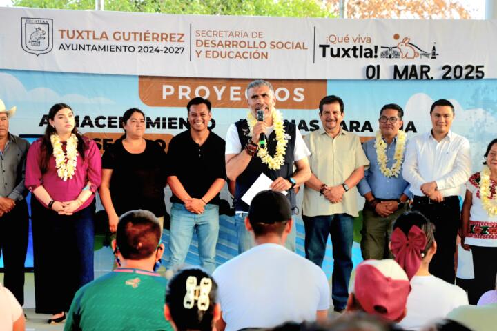 Familias de Piedra Santa es una de nuestras prioridades: Angel Torres