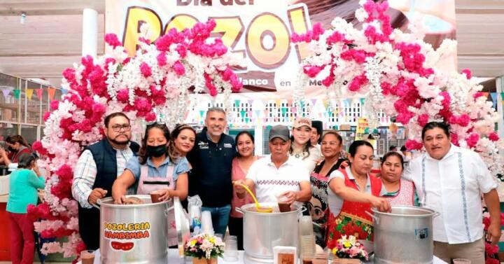 Celebran familias tuxtlecas Día del Pozol en mercados públicos