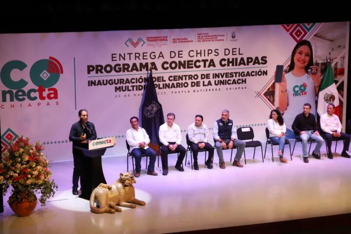 Asiste Moreno Guillén a la Entrega de Apoyos del Programa “Conecta Chiapas”