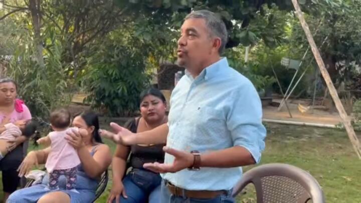 Javier Jiménez reafirma compromiso con mujeres emprendedoras en Huixtla y Huehuetán