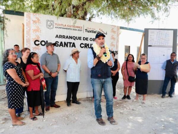 Después de 30 años llega la justicia social a la colonia Santa Cruz: Angel Torres