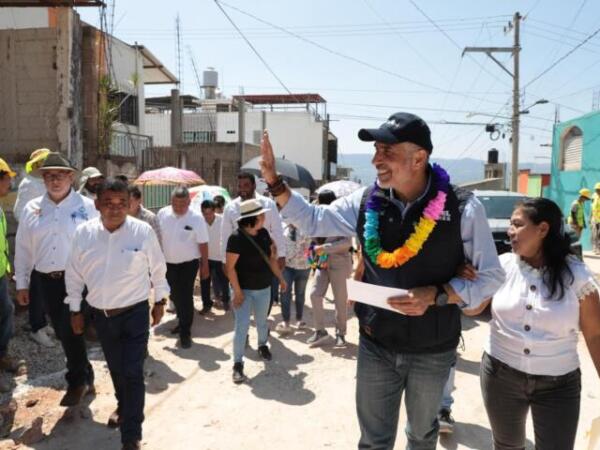 La justicia social llega a Loma Bonita con Calles Felices: Angel Torres