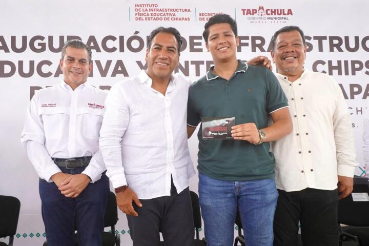 Eduardo Ramírez entrega infraestructura y apoyos de Conecta Chiapas en la UPTap