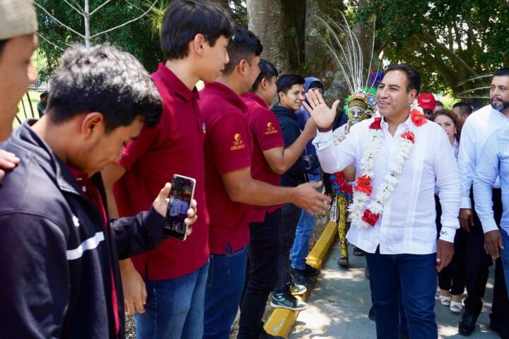 En Ocosingo, Eduardo Ramírez reafirma su compromiso con las juventudes y el impulso al campo