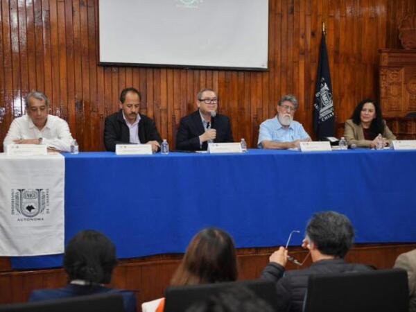 Dicta Andrés Fábregas Puig la Conferencia Magistral “Chiapas: La variedad cultural como riqueza social”