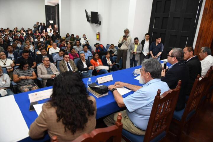 Dicta Andrés Fábregas Puig la Conferencia Magistral “Chiapas: La variedad cultural como riqueza social”