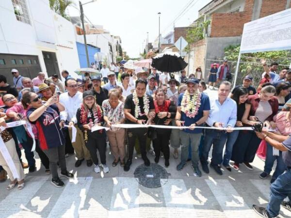 Eduardo Ramírez cumple a habitantes de Tuxtla Gutiérrez con calles y espacios renovados