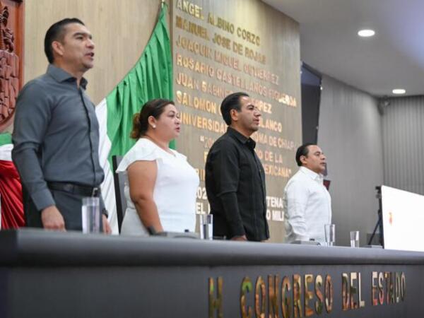 Atestigua gobernador Eduardo Ramírez homenaje póstumo al maestro José Artemio López Aguilar