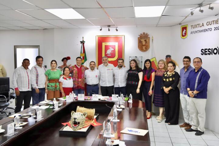 Ayuntamiento de Tuxtla Gutiérrez se suma al programa de alfabetización Chiapas Puede