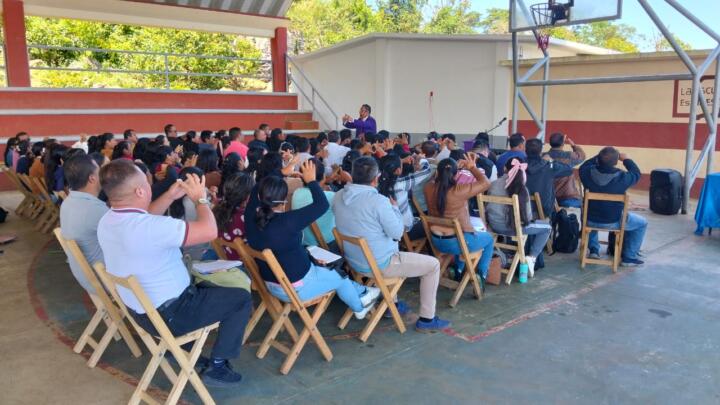 Realizan taller “Recreación Musical Pedagógica” dirigido a docentes de educación indígena de la Zona Escolar 711