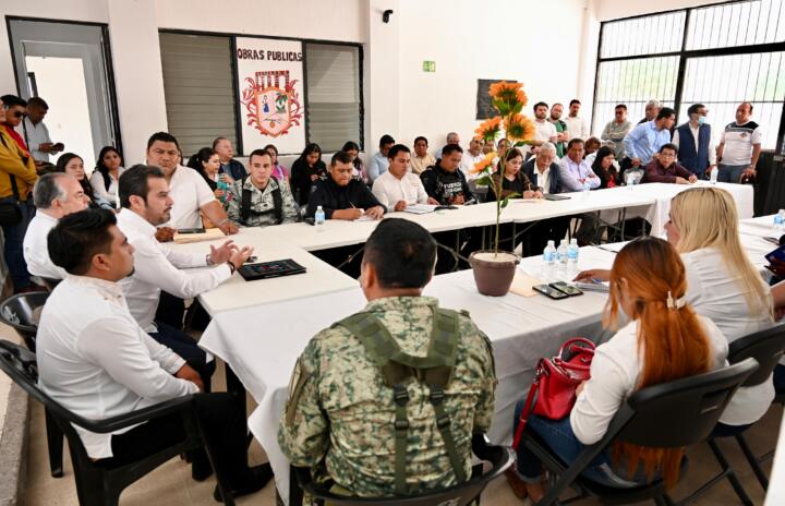 Realizan conmemoración del Día de la Bandera