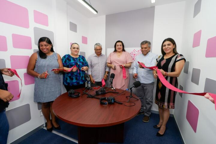 Inaugura IEPC estudio de grabación y transmisión para fortalecer su comunicación con la ciudadanía