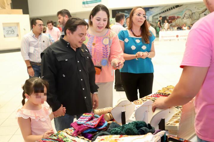 Impulsa Voluntariado del Poder Judicial la economía y consumo local con Expo Venta