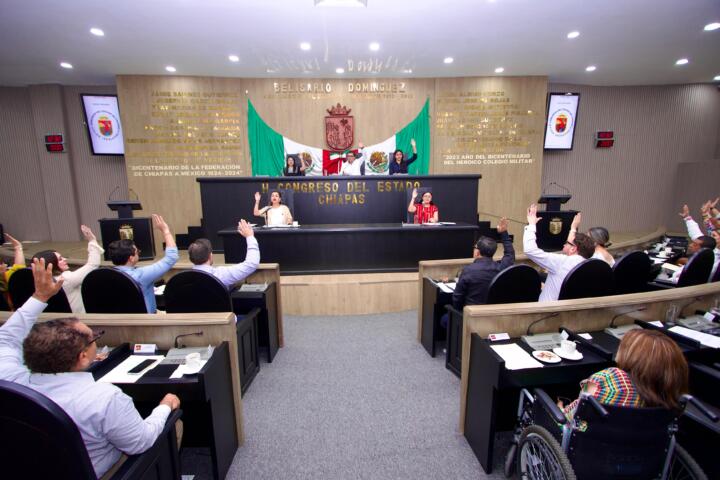 Congreso aprueba reformas a la Ley de Salud y del Servicio Civil, en beneficio de las mujeres