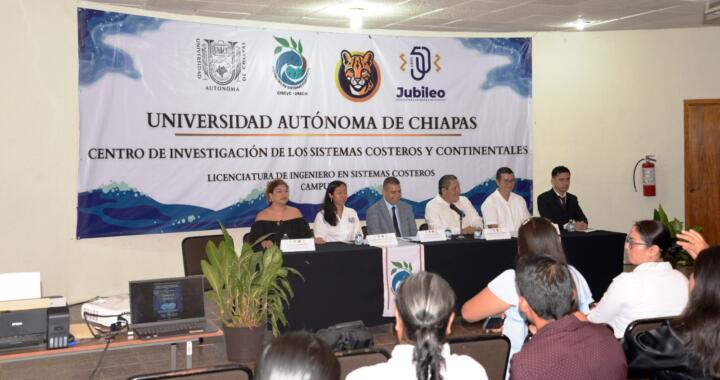 Estudiantes del CISCyC-UNACH presentan proyectos de investigación