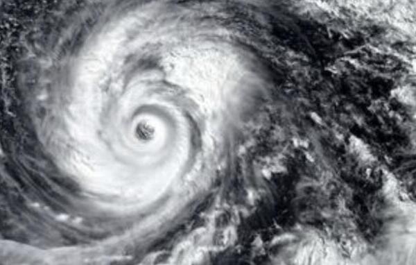 Primer huracán del año, Alvin, tocará tierra en México el 15 de mayo