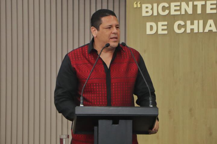Histórico reconocimiento de autonomía constitucional para la UNICACH