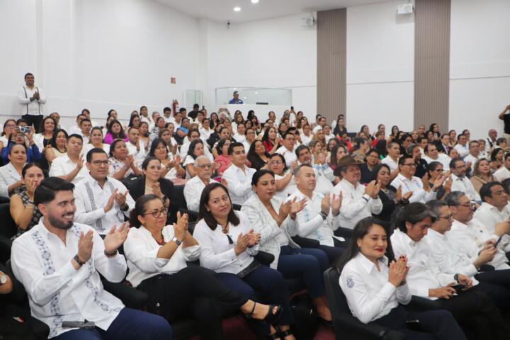 Histórico reconocimiento de autonomía constitucional para la UNICACH