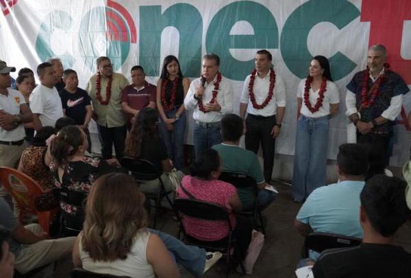 Reconocemos el esfuerzo de las familias que hacen grande al Mercado San Juan: Paco Chacón