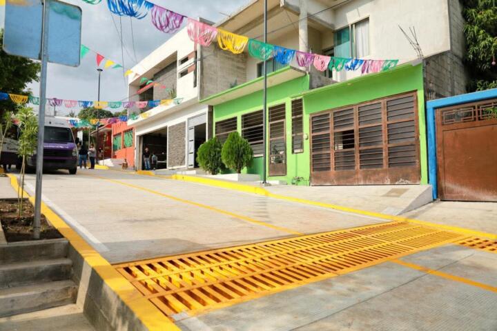 Vecinas y vecinos de Loma Bonita estrenan nueva calle gracias al programa “Calles Felices”: Angel Torres