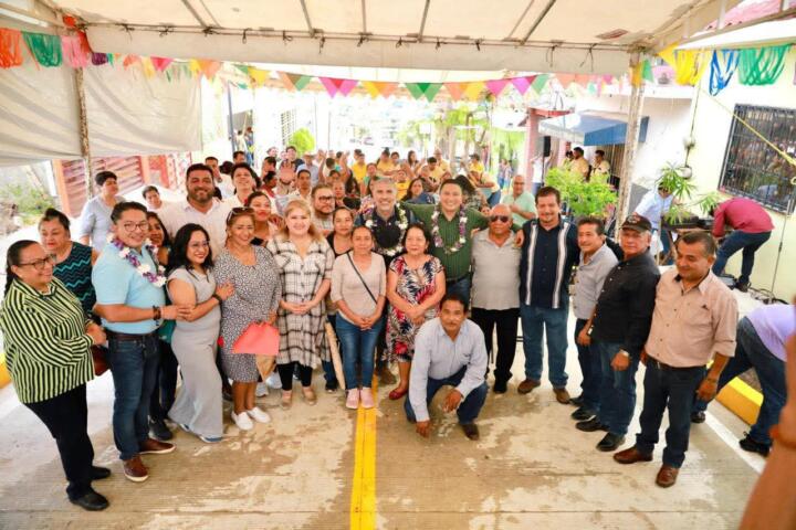 Vecinas y vecinos de Loma Bonita estrenan nueva calle gracias al programa “Calles Felices”: Angel Torres