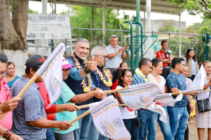 Las familias de la Avenida Milán de la colonia Nuevo Amanecer tendrán una calle nueva: Angel Torres