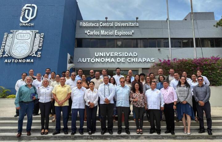 UNICACH fortalece su compromiso con la calidad educativa a través de la evaluación institucional