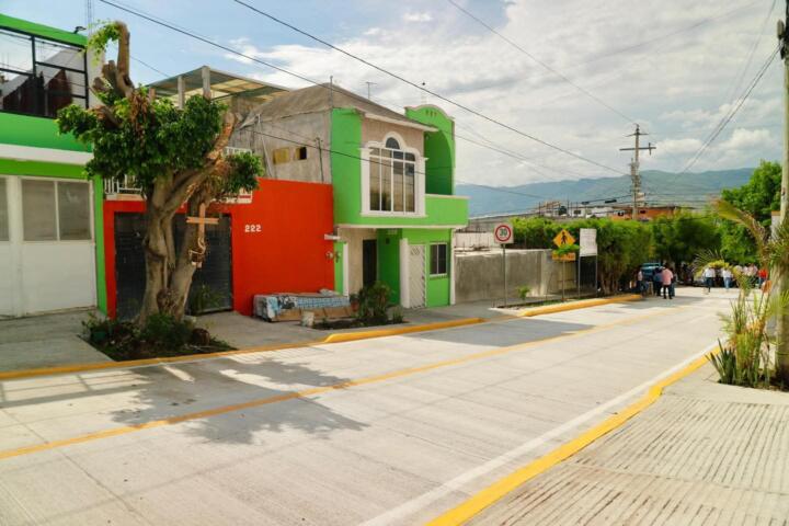 Inaugura Angel Torres una calle digna, segura y funcional, en La Misión