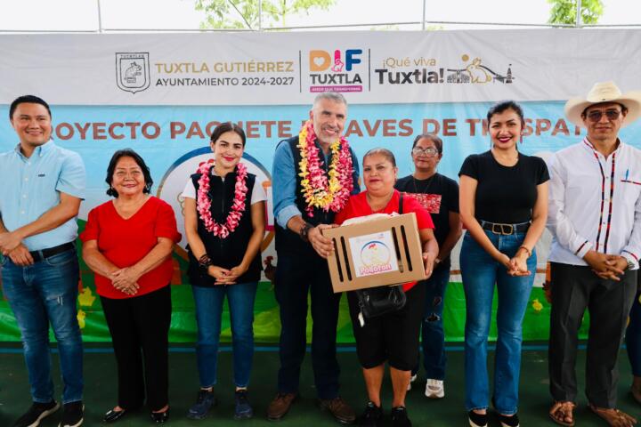 Avanza el “Pollotón” en Tuxtla; ahora beneficia a familias de San José Terán
